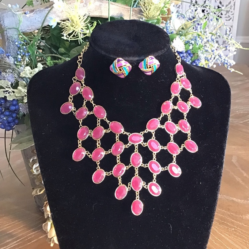 Fashion Glam Gold-Tone Mauve Rhinestone Chandelier Necklace & Earrings Set